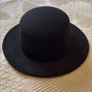 Elegant Black Felt Hat